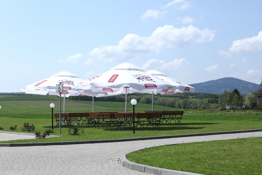 Biala Akacja Resort & Business Prudnik Exteriér fotografie